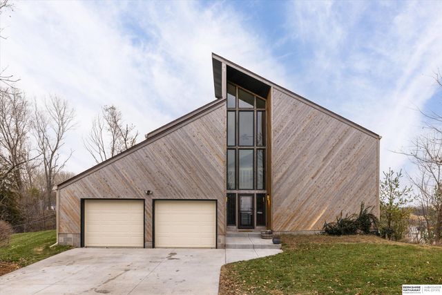 1987 Kellie Drive, Blair, NE 68008