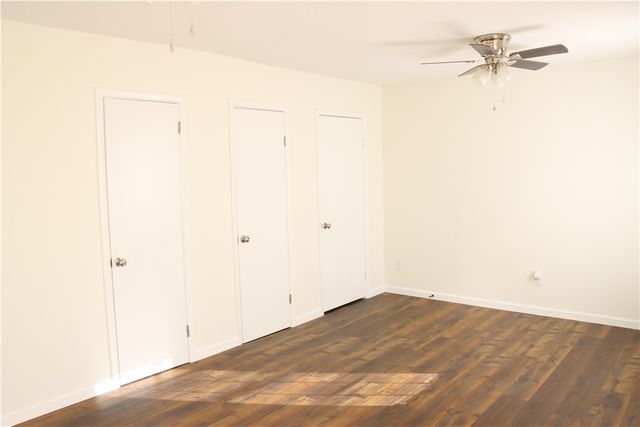 1308 W Oakland Street, Clarksville, AR 72830