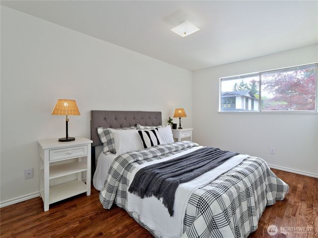 10417 NE 142 Street, Kirkland, WA 98034