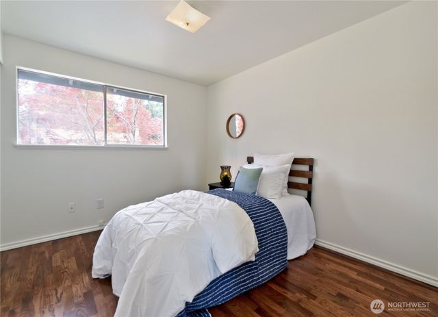 10417 NE 142 Street, Kirkland, WA 98034