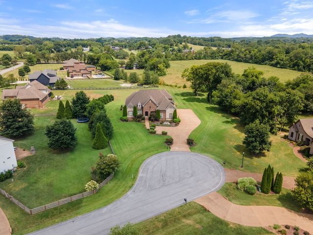 4510 Hyannis Ct, Franklin, TN 37064