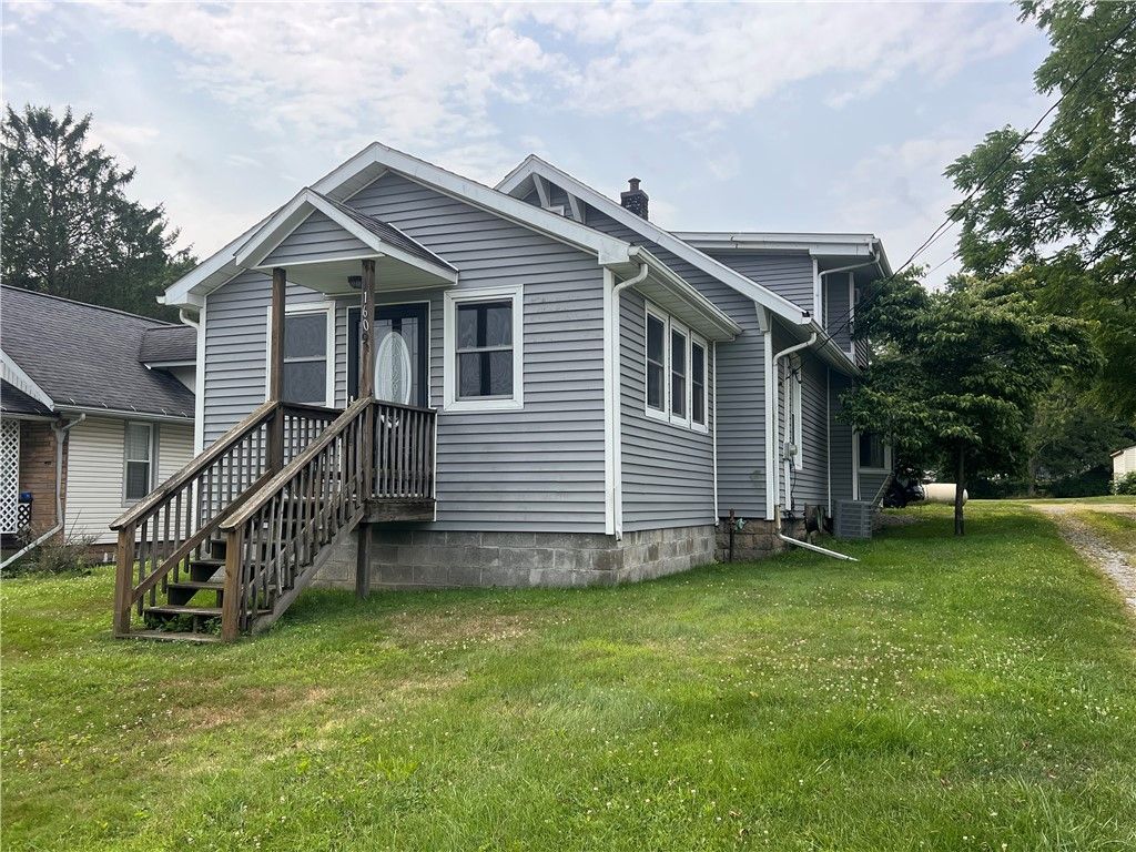 Image 1 of property listing at 1609 Atkinson St, Union Twp, PA 16101