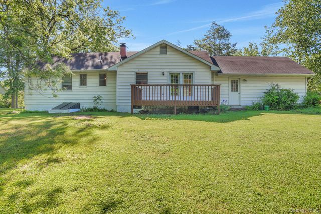 175 Overocker Road, Poughkeepsie, NY 12603