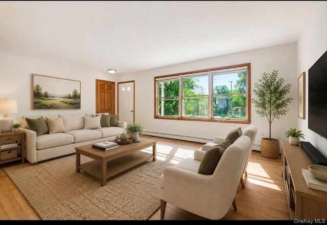175 Overocker Road, Poughkeepsie, NY 12603