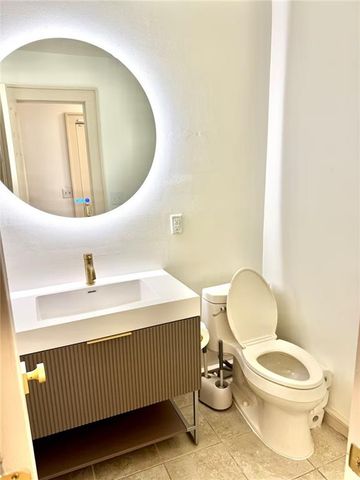 175 River Court Parkway, Atlanta, GA 30328