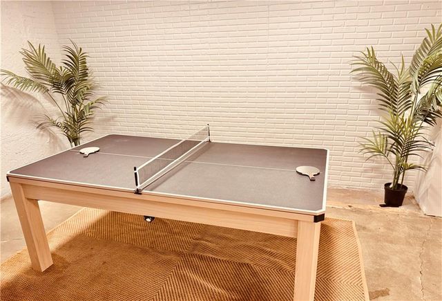 175 River Court Parkway, Atlanta, GA 30328