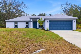 2502 64th ST W, Lehigh Acres, FL 33971