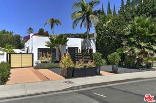 653 N West Knoll Drive, West Hollywood, CA 90069