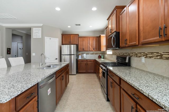 11235 Rock Daisy, Helotes, TX 78023