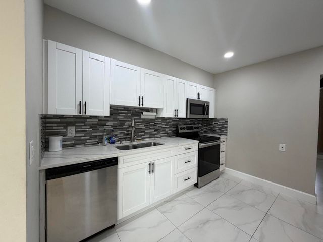 1408 SE 3RD Terrace, Deerfield Beach, FL 33441