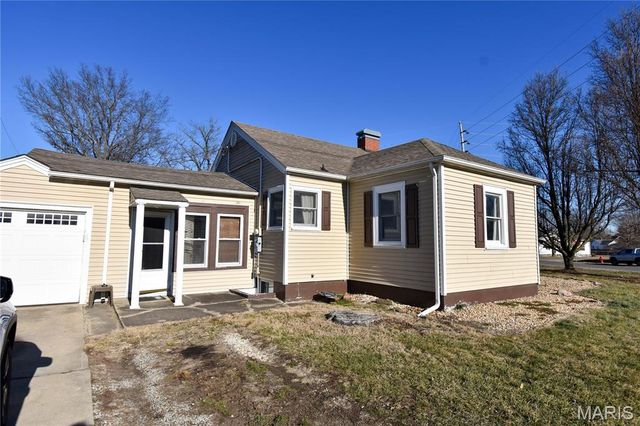 307 South Street, Gillespie, IL 62033