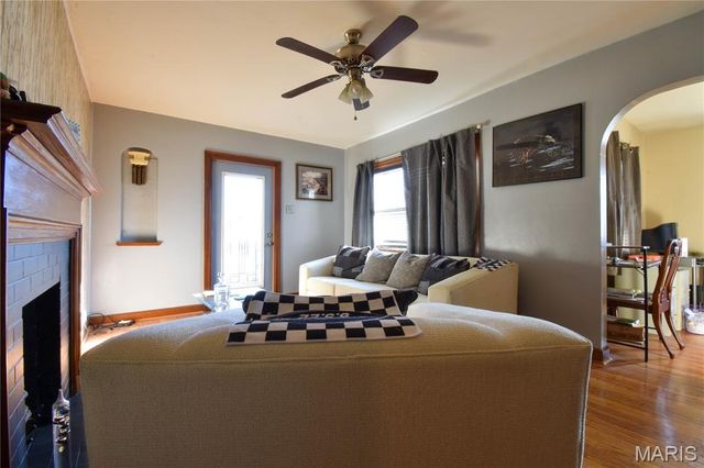 307 South Street, Gillespie, IL 62033