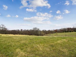 1796 Millstream Court, Winterset, IA 50273