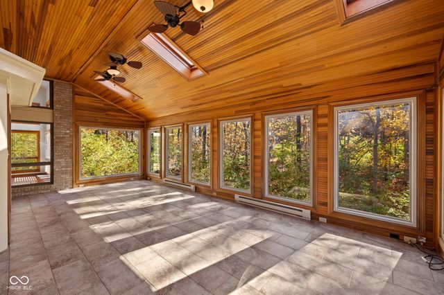 6229 Catalpa Drive, Avon, IN 46123