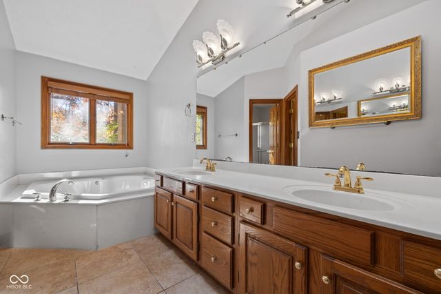 6229 Catalpa Drive, Avon, IN 46123