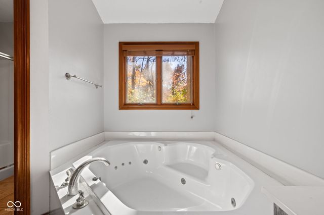 6229 Catalpa Drive, Avon, IN 46123