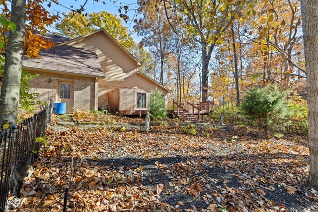 6229 Catalpa Drive, Avon, IN 46123
