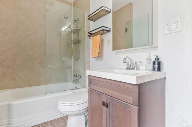 1760 W Romana St, Pensacola, FL 32502