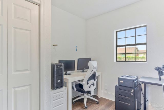 1760 W Romana St, Pensacola, FL 32502