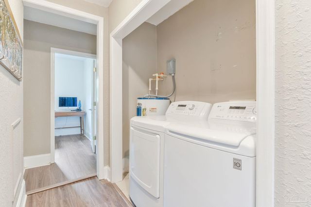 1760 W Romana St, Pensacola, FL 32502