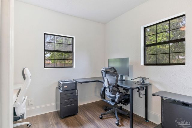 1760 W Romana St, Pensacola, FL 32502