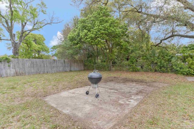 1760 W Romana St, Pensacola, FL 32502