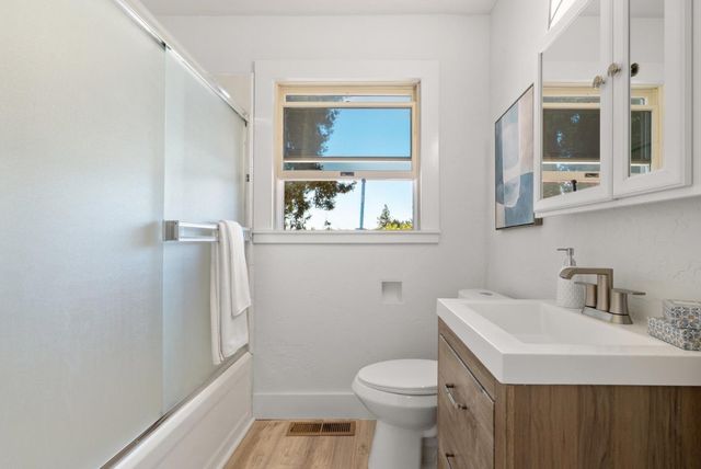 7337 Glen Haven Road, Soquel, CA 95073