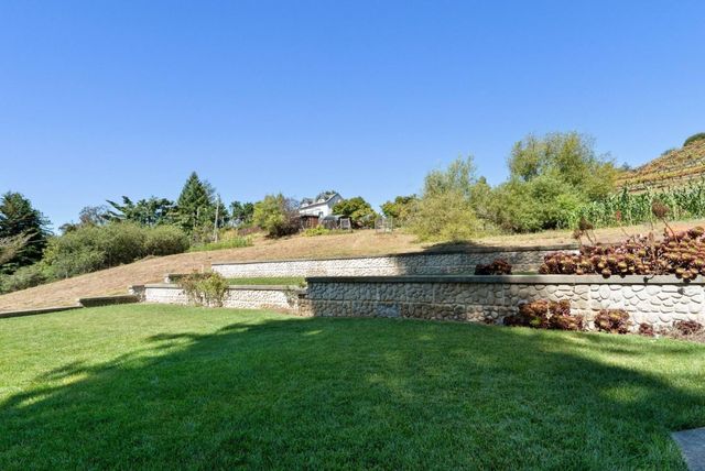 7337 Glen Haven Road, Soquel, CA 95073