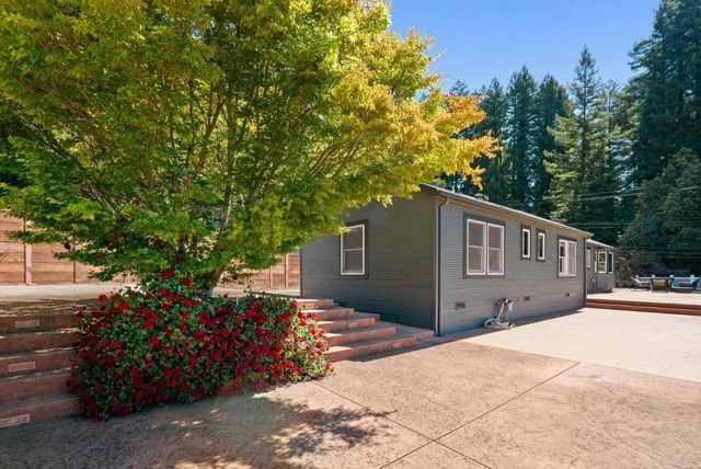 7337 Glen Haven Road, Soquel, CA 95073