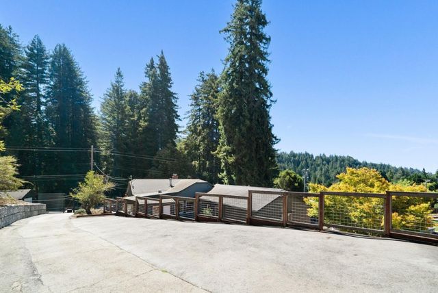 7337 Glen Haven Road, Soquel, CA 95073