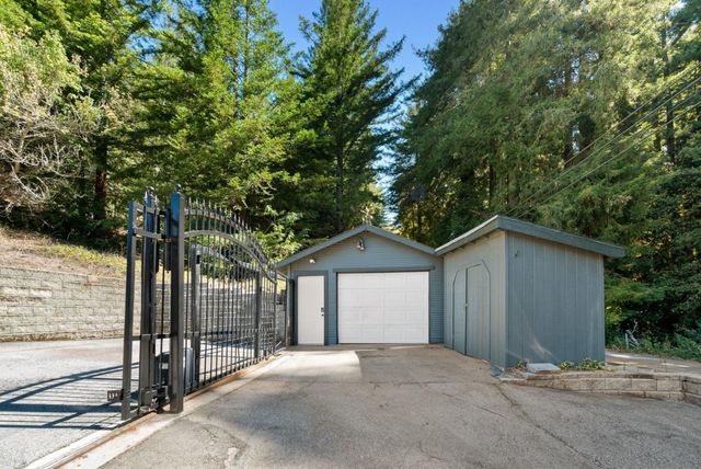 7337 Glen Haven Road, Soquel, CA 95073