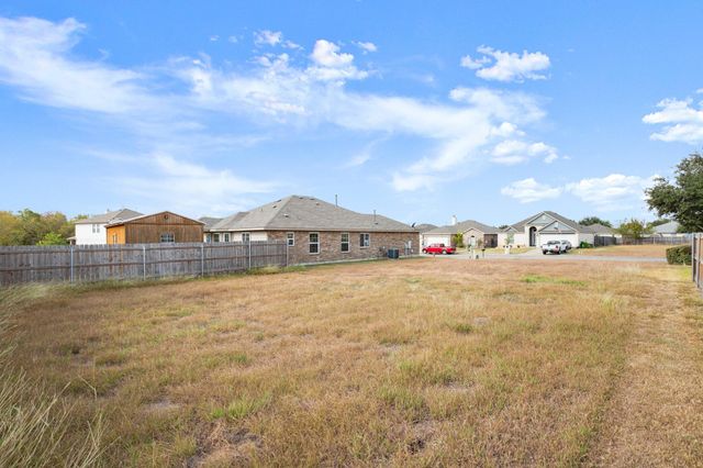 406 Gettysburg LOOP, Elgin, TX 78621