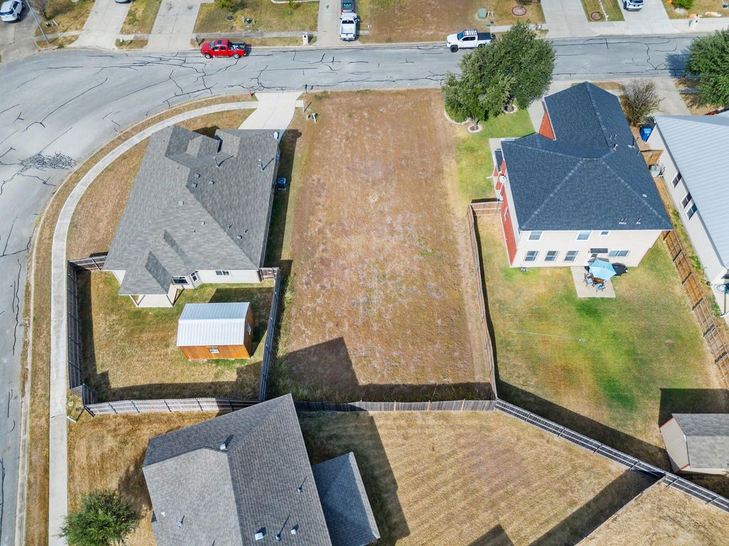 406 Gettysburg LOOP, Elgin, TX 78621