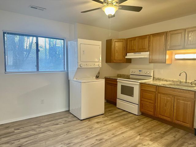 1120 Yuma Street Apt B, Colorado Springs, CO 80909