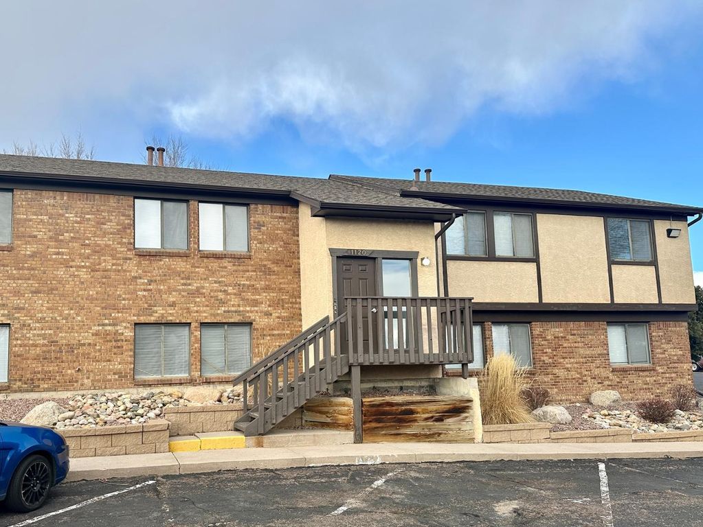 1120 Yuma Street Apt B, Colorado Springs, CO 80909