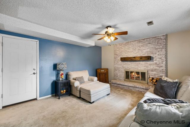 803 GOLDEN HILL ST, Cheyenne, WY 82009