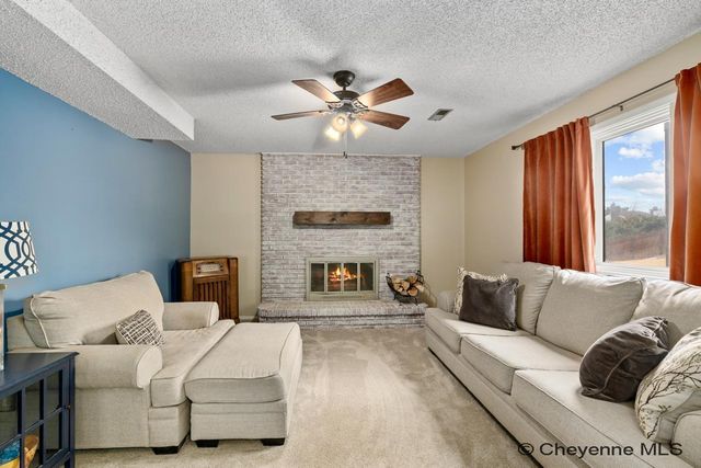 803 GOLDEN HILL ST, Cheyenne, WY 82009