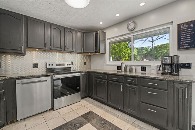 148 Beverly Place, Xenia, OH 45385