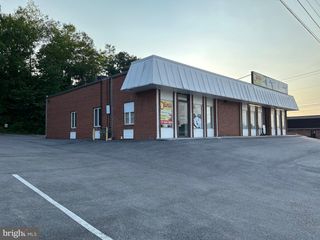 30 W 11TH AVE, York, PA 17404