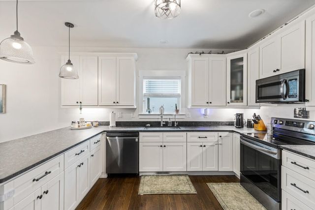 621 Sunset Valley Drive, Soddy Daisy, TN 37379