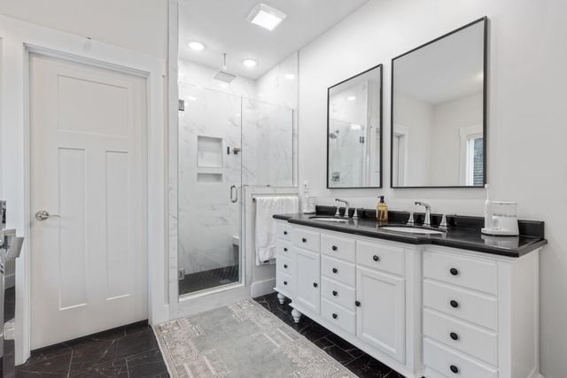 621 Sunset Valley Drive, Soddy Daisy, TN 37379