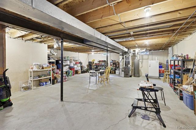 14355 Westlake Street, Taylor, MI 48180