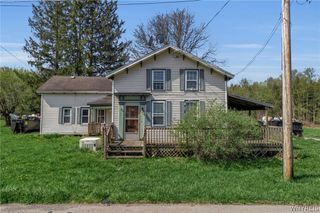 9866 State Road, Boston, NY 14025