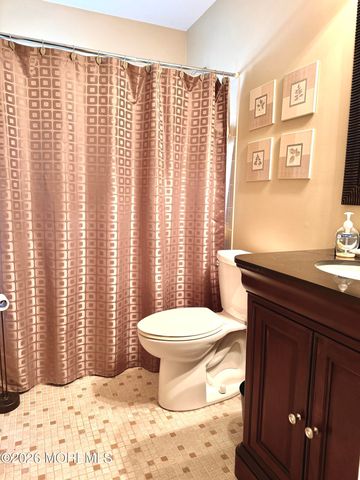 85 Lions Head Boulevard S, Brick, NJ 08723