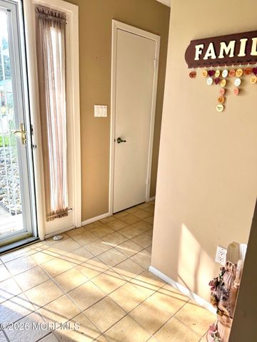 85 Lions Head Boulevard S, Brick, NJ 08723