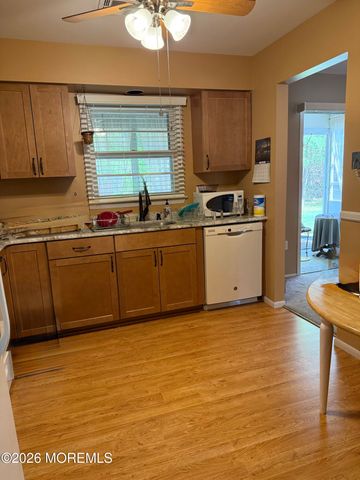85 Lions Head Boulevard S, Brick, NJ 08723