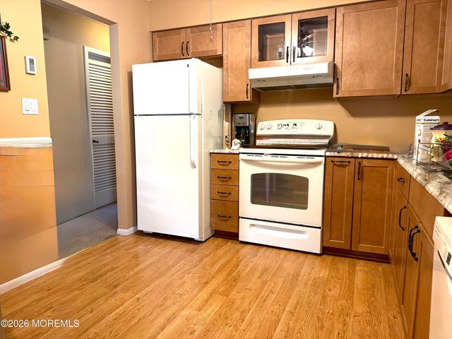 85 Lions Head Boulevard S, Brick, NJ 08723
