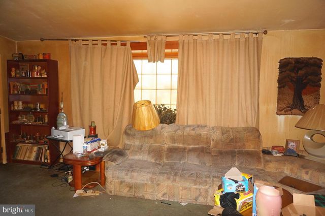 1420 NAPFLE AVE, Philadelphia, PA 19111