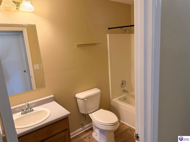 1204 Williamsburg Drive, Elizabethtown, KY 42701