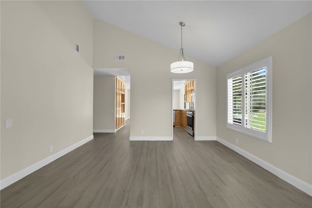 438 Calle Alcazar, Walnut, CA 91789